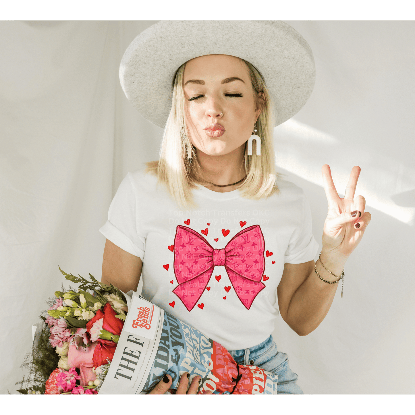 Bougie Pink Bow DTF Transfer